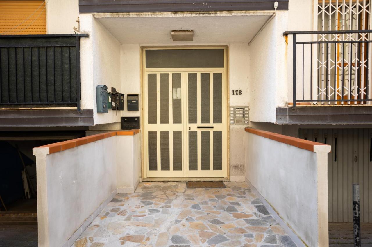 Gilda'S Home Scalea Exterior foto